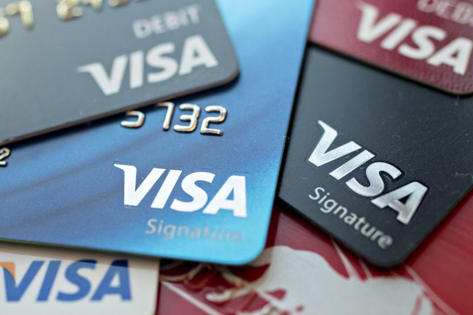 Visa Inc. Credit Cards Ahead Of Earnings Figures